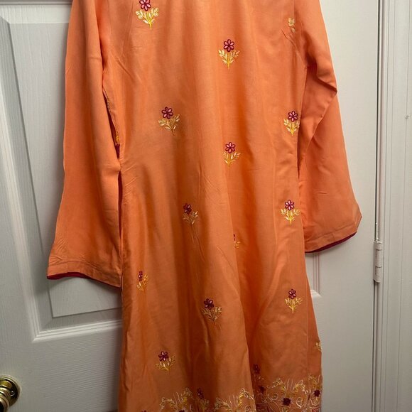 Indian Pakistani Top/ Kameez for 9-11 yr Girl - Picture 7 of 7